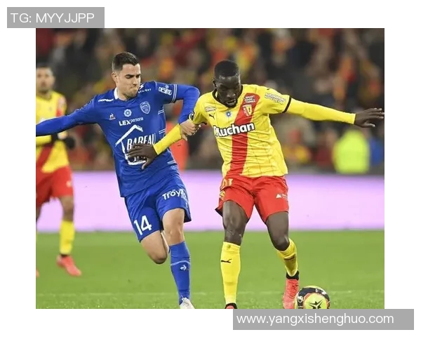 特鲁瓦与朗斯附加赛激战在即谁能赢得晋级的最后机会